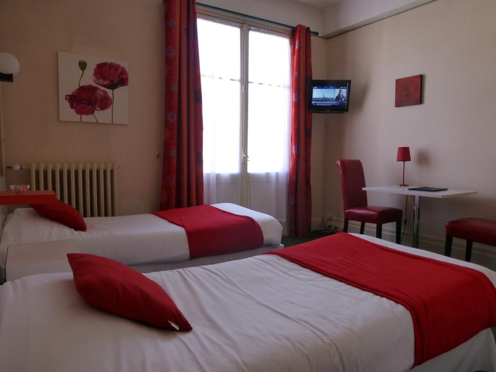 Trianon Hotel Vichy Szoba fotó