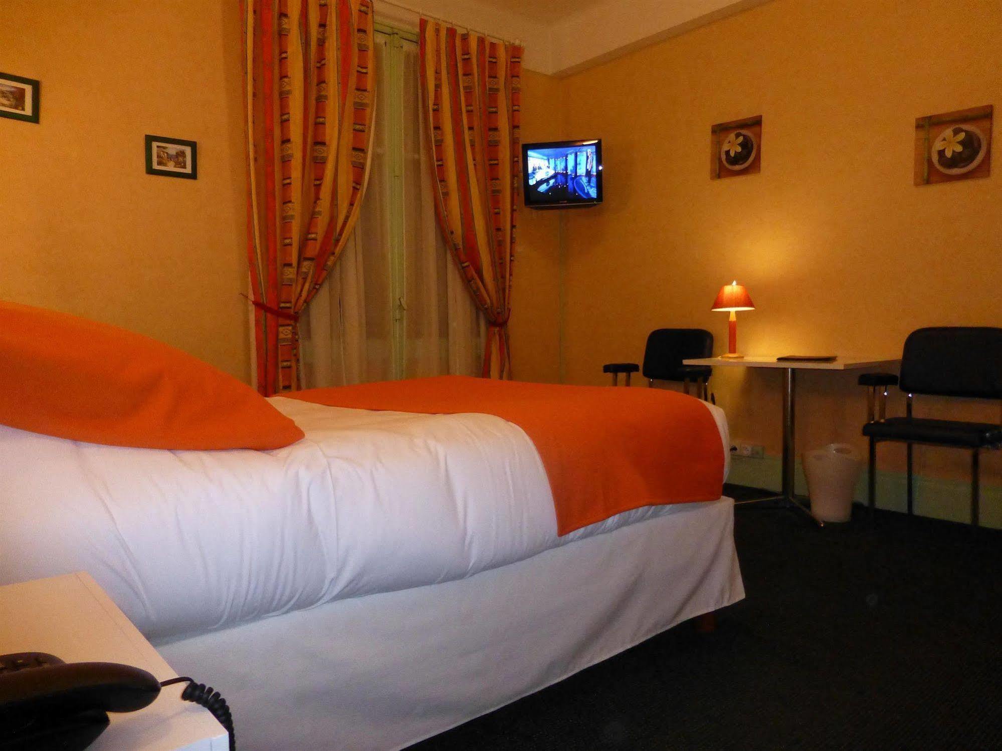 Trianon Hotel Vichy Kültér fotó